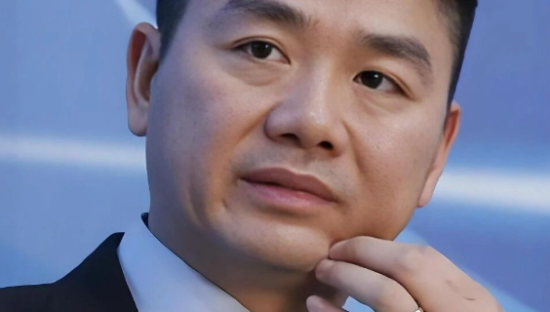 暴跌54%！刘强东反转吓傻全网！