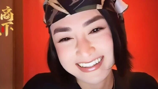 逃到国外，复出秒封！炫富网红彻底凉了！