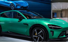 小米汽车突然卖“现车”，雷军终于不装了