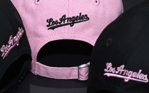 New Era、MLB 和BLACKPINK一起「帽」险
