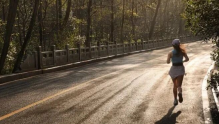 亏到裁员的彪马，要找回的不只业绩
