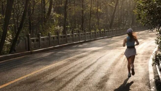 亏到裁员的彪马，要找回的不只业绩