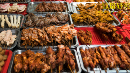 “半自助”餐饮风靡：先省钱再赚钱？