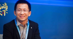 张一鸣又赌对了，抖音豆包手机炸翻全网！