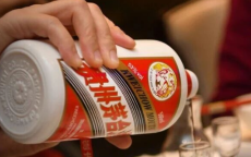 茅台崩了，一个时代结束了