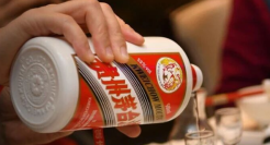 茅台崩了，一个时代结束了