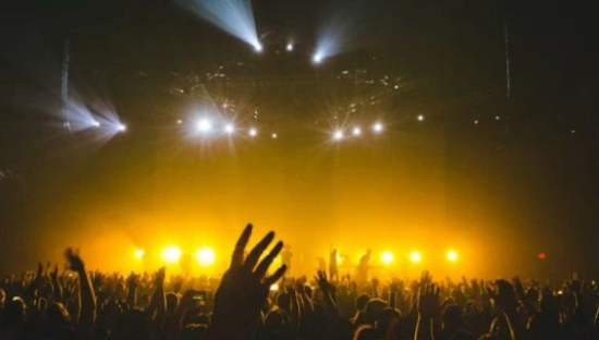 “汽水”汹涌，“云村”告急