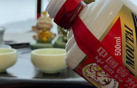 假文件曝光，茅台吓坏3亿中产！