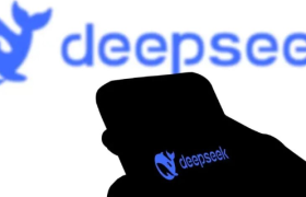算力不够，智慧来凑？Deepseek们正在摆脱算力崇拜