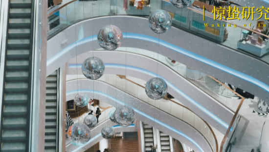 困在“活动”里的商场：越热闹，越迷茫