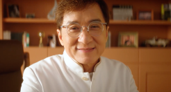 成龙入驻快手，宣传片太回忆杀