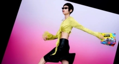 ​直播也“卷”起来了？臭臭螺抖音首播堪称“天花板”！