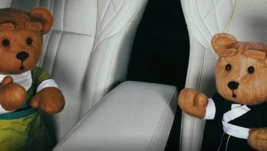 车库奇妙夜，雷克萨斯复活了两只小熊
