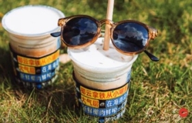 瑞幸×椰树：这一杯，从小喝到大气层