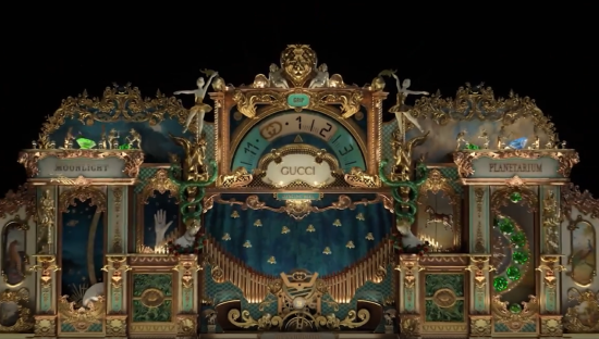 GUCCI复古广告：令人眼花缭乱的游乐园