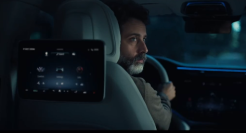 奔驰拍悬疑大片，这波操作有点暖