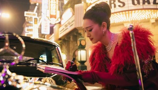 奔驰携手巩俐再现经典传奇，“全情”共绘“全新”愿景