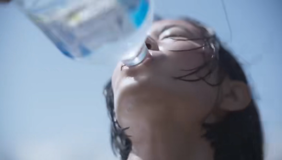 三得利这支“有点水”的广告，日式小清新氛围拉满了！