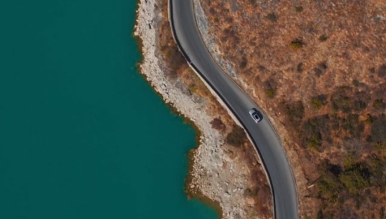 沃尔沃汽车：别赶路，去感受路