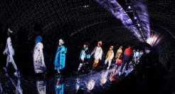 将专业运动刻入品牌基因的安踏儿童，在抖in潮童秀大放异彩