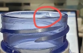 百岁山瓶身，意外火了！