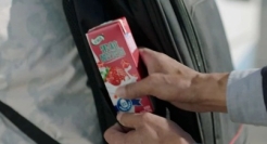 优酸乳冬日大片《暖过冬》，抓不住年轻人的心