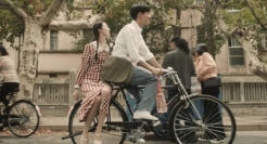 秒回80年代！沱牌大片演绎跨时空对话！