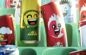 青岛啤酒动画广告：啤酒罐变身戏精球迷，为热爱上头