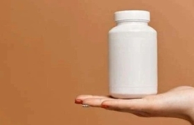 世界阳了，文案是药