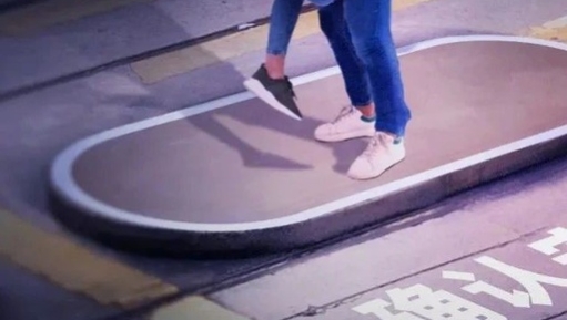 盘点杜蕾斯 2022 下半年海报文案，不愧是“老司机”！