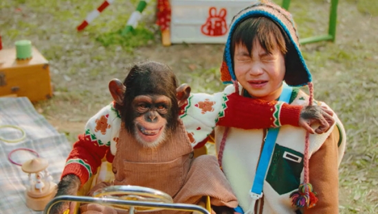 联想新年短片：一只会笑的猩猩