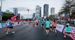 百岁山携手深马“破圈”，凭大型赛事强化品牌竞争力