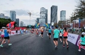 百岁山携手深马“破圈”，凭大型赛事强化品牌竞争力