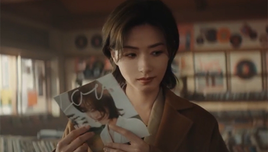 华为×万茜：3支短片呈现手机轻薄感