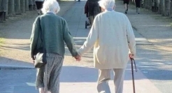 520文案怎么写？名人笔下的情话太浪漫了！