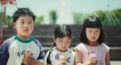 哈哈哈好气又好笑，儿童节别让你家小孩看到这个