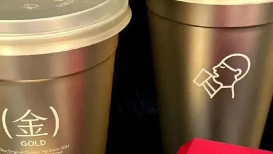 联名喜茶送黄金？周大福杀疯了！