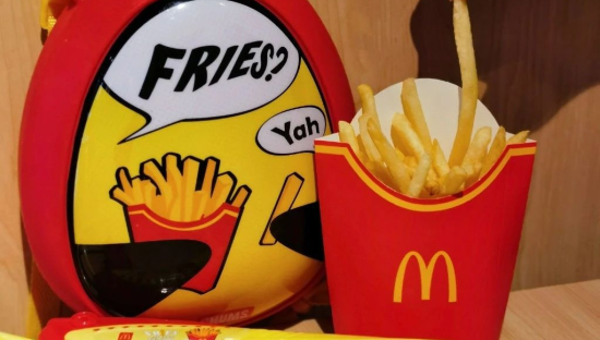 用谐音梗出品牌周边，麦当劳节气营销buff叠满了