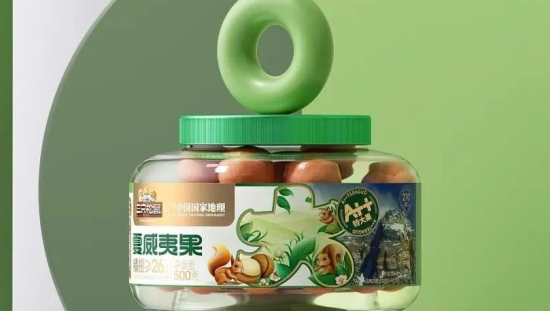 三只松鼠x中国国家地理联名新包装，爆款预定！