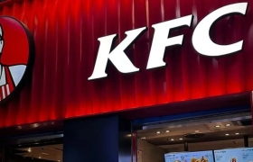 肯德基网红“卖丑扮傻”被嘲，网友：像极了半死不活的我...