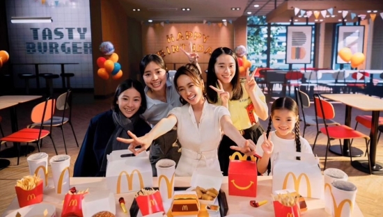 台湾麦当劳40周年，请蔡依林演绎过往光阴