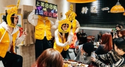 借势双旦魔性整活，美团团购的social营销好上头