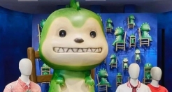 Dior龙年“丑东西 ”，设计太阴间了！