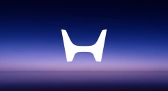 本田推出新LOGO，网友：塑料凳！