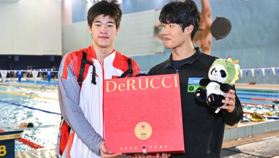 潘展乐游泳锦标赛破世界纪录，幕后玩家原来是慕思