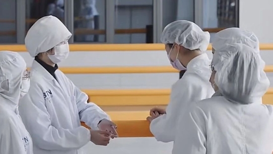 这支国际妇女节广告 , 看完想进厂了