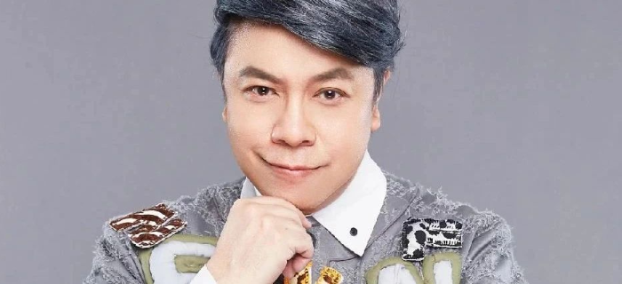 人间春风蔡康永，每一句文案都是犀利又温暖
