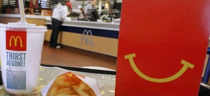 麦当劳治“偏头痛”？抽象营销笑不活了！