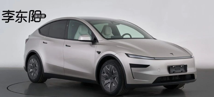 新车曝光！特斯拉“截杀”YU7