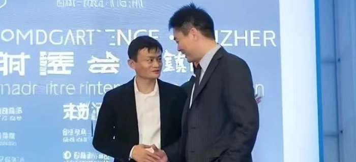 刘强东血亏百亿，京东赚大发了！